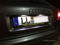 Original Audi LED Kennzeichenbeleuchtung links